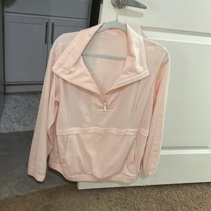 Only been worn a few times. lulu pullover